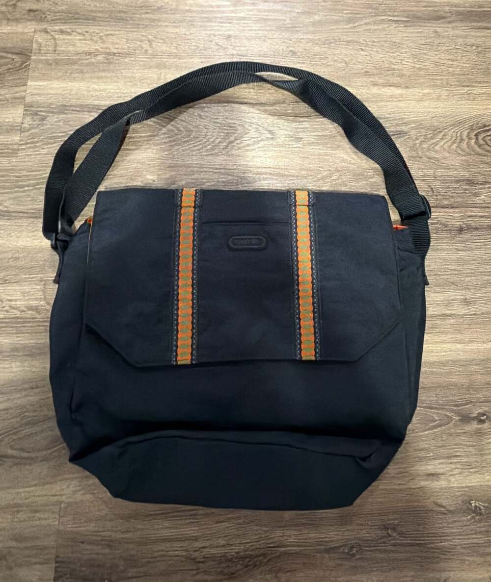 Baggallini Laptop Messenger Crossbody Bag Black Orange Interior